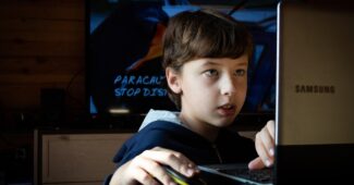 Dipendenza gioco online: allarme minori