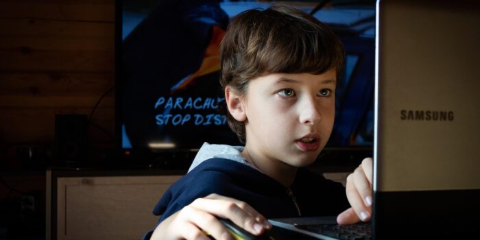 Dipendenza gioco online: allarme minori